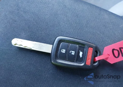 2015 Honda Cr-V Lx z USA, uszkodzony, nr VIN 5J6RM4H30FL076112